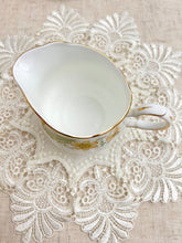 画像をギャラリービューアに読み込む, 【ダッチェス】黄色いお花  3点セット(カップ1個、ソーサー1枚、小皿1枚) / ミルクジャグ