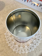 画像をギャラリービューアに読み込む, ダイアモンドジュビリー ヴィンテージ缶