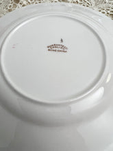 画像をギャラリービューアに読み込む, サクラ柄 3点セット(カップ1個、ソーサー1枚、小皿1枚) / シュガーボウル