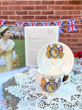 画像をギャラリービューアに読み込む, エリザベス女王 コロネーション記念 2点セット(カップ1個、ソーサー1枚)
