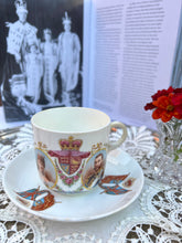 画像をギャラリービューアに読み込む, レア! アンティーク ジョージ5世コロネーション記念 ミックスマッチ2点セット(カップ1個、ソーサー1枚)