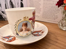 画像をギャラリービューアに読み込む, レア! アンティーク ジョージ5世コロネーション記念 ミックスマッチ2点セット(カップ1個、ソーサー1枚)