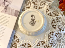 画像をギャラリービューアに読み込む, エリザベス女王 コロネーション記念 ビーカー