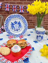 画像をギャラリービューアに読み込む, 【チャールズ国王 戴冠式】スポード Spode 限定 英国製 マグカップ / プレート