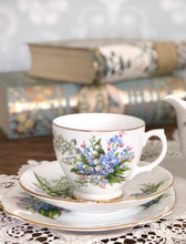 画像をギャラリービューアに読み込む, 【ウィンザー】すずらんx勿忘草 3点セット(カップ1個、ソーサー1枚、小皿1枚) / ミルクジャグ / 21cmケーキプレート