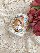 画像をギャラリービューアに読み込む, エリザベス女王 ゴールデンジュビリー記念 未使用品 マグカップ