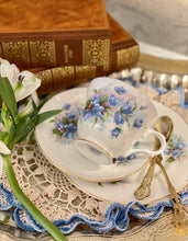 画像をギャラリービューアに読み込む, 3点セット(カップ1個、ソーサー1枚、小皿1枚) / ミルクジャグ / シュガーボウル / ケーキプレート