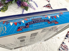 画像をギャラリービューアに読み込む, 【チャールズ国王 戴冠式】限定 マクヴィティーズ ビスケット缶