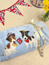 画像をギャラリービューアに読み込む, 【チャールズ国王 戴冠式】テスコ 限定 ブランケット