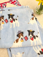 画像をギャラリービューアに読み込む, 【チャールズ国王 戴冠式】テスコ 限定 ブランケット