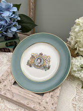 画像をギャラリービューアに読み込む, エリザベス女王 1977年記念プレート