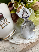 画像をギャラリービューアに読み込む, レア!エリザベス女王 シルバージュビリー 記念スプーン