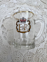 画像をギャラリービューアに読み込む, エリザベス女王 1977年シルバージュビリー記念 ミニグラス