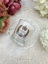 画像をギャラリービューアに読み込む, エリザベス女王 1977年シルバージュビリー記念グラス