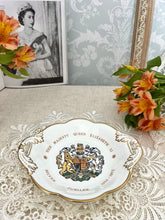 画像をギャラリービューアに読み込む, レア!コールポート エリザベス女王 1977年シルバージュビリー記念 ボウル