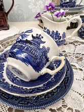 画像をギャラリービューアに読み込む, 希少!レア!【バーレイ x チャーチル】3点セット(カップ1個、ソーサー1枚、小皿1枚)