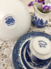 画像をギャラリービューアに読み込む, 希少!レア!【バーレイ x チャーチル】3点セット(カップ1個、ソーサー1枚、小皿1枚)