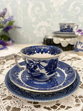 画像をギャラリービューアに読み込む, 希少!レア!【バーレイ x チャーチル】3点セット(カップ1個、ソーサー1枚、小皿1枚)