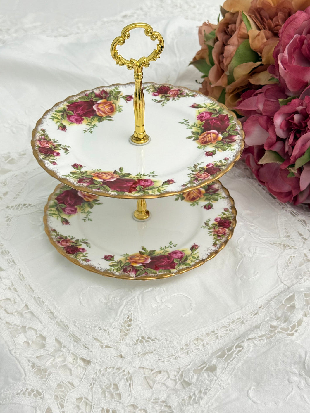 【ロイヤルアルバート】オールドカントリーローズ  2段 アフタヌーンティースタンド / 3点セット(カップ1個、ソーサー1枚、小皿1枚)