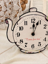 画像をギャラリービューアに読み込む, 【ヴィンテージ 掛け時計】"Time for tea"
