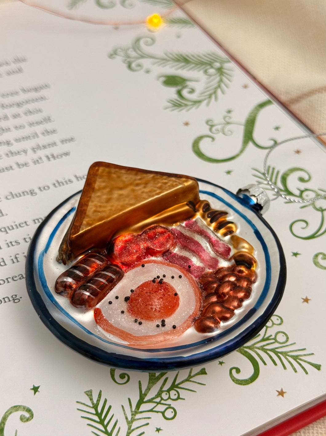 【M&S】クリスマス　イングリッシュブレックファースト型　ツリーオーナメント　