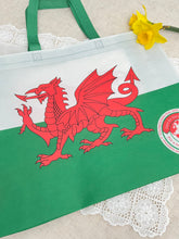 画像をギャラリービューアに読み込む, 【St David&#39;s Day 特別企画】新品　ウェールズ限定　ウェルッシュドラゴン柄　エコバッグ
