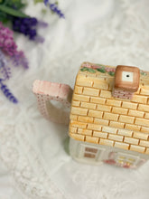 画像をギャラリービューアに読み込む, 【レオナルド】若草色 おうち型ティーポット　
