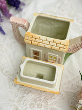 画像をギャラリービューアに読み込む, 【レオナルド】若草色 おうち型ティーポット　
