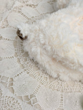 画像をギャラリービューアに読み込む, 【イースター】 新品　ヒツジ　ぬいぐるみ
