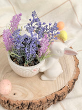 画像をギャラリービューアに読み込む, 【イースターバニー】新品　 現行品  陶器  置物
