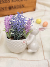 画像をギャラリービューアに読み込む, 【イースターバニー】新品　 現行品  陶器  置物
