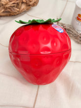 画像をギャラリービューアに読み込む, 【新品 ショートブレッド入り】いちご型　お菓子缶
