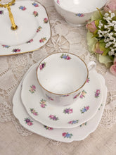 画像をギャラリービューアに読み込む, セット販売【タスカン/ロズリンチャイナ】5点セット(カップ、ソーサー、小皿、スタンド、シュガーボウル)
