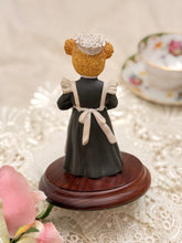 画像をギャラリービューアに読み込む, レア【Downstairs Upstairs Bears】メイド　テディベア　置物
