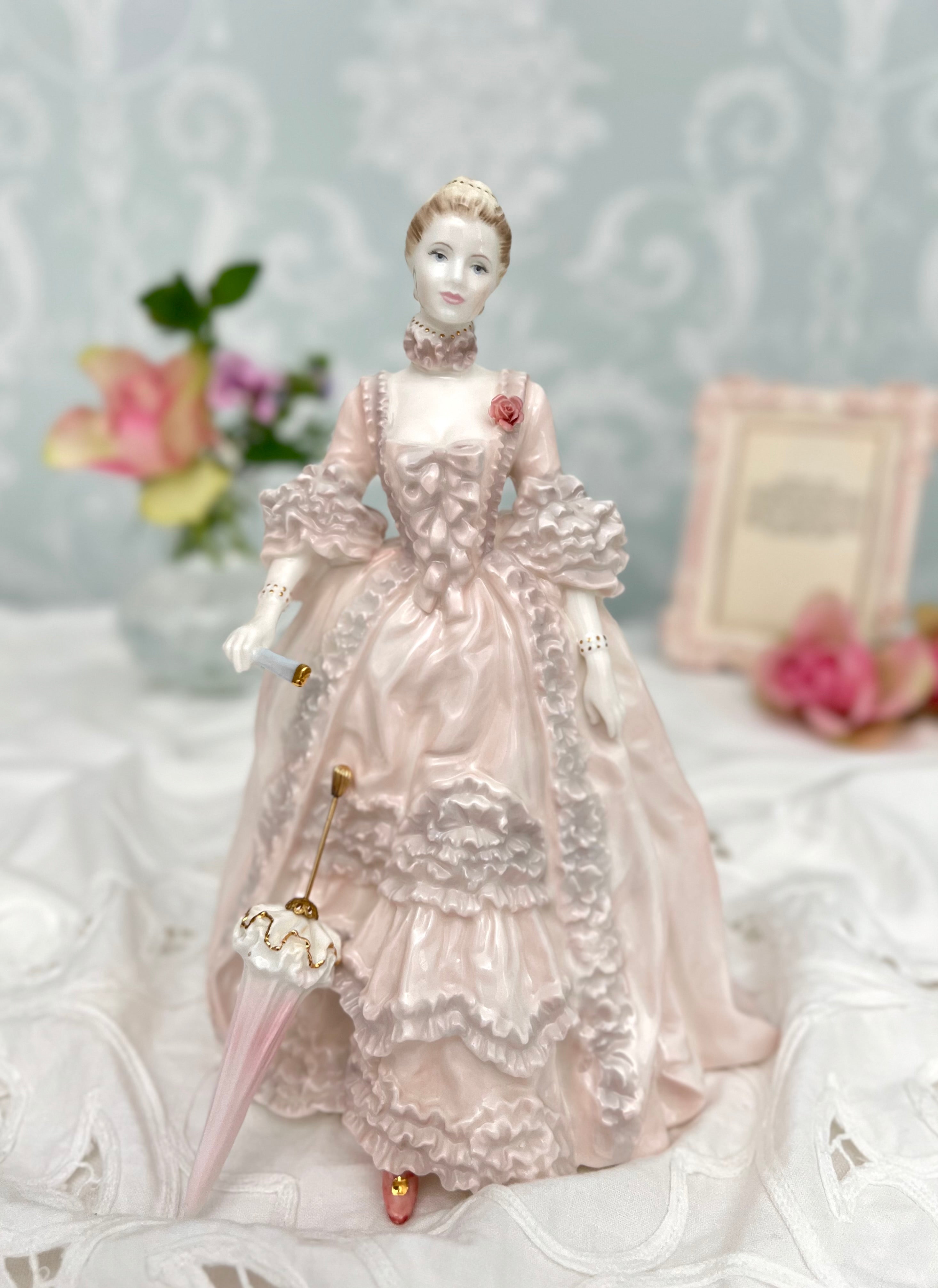 【コールポート】 限定フィギュリン ポンパドール夫人 Madame de Pompadour 証明書+パラソル付 送料無料 – caronrose