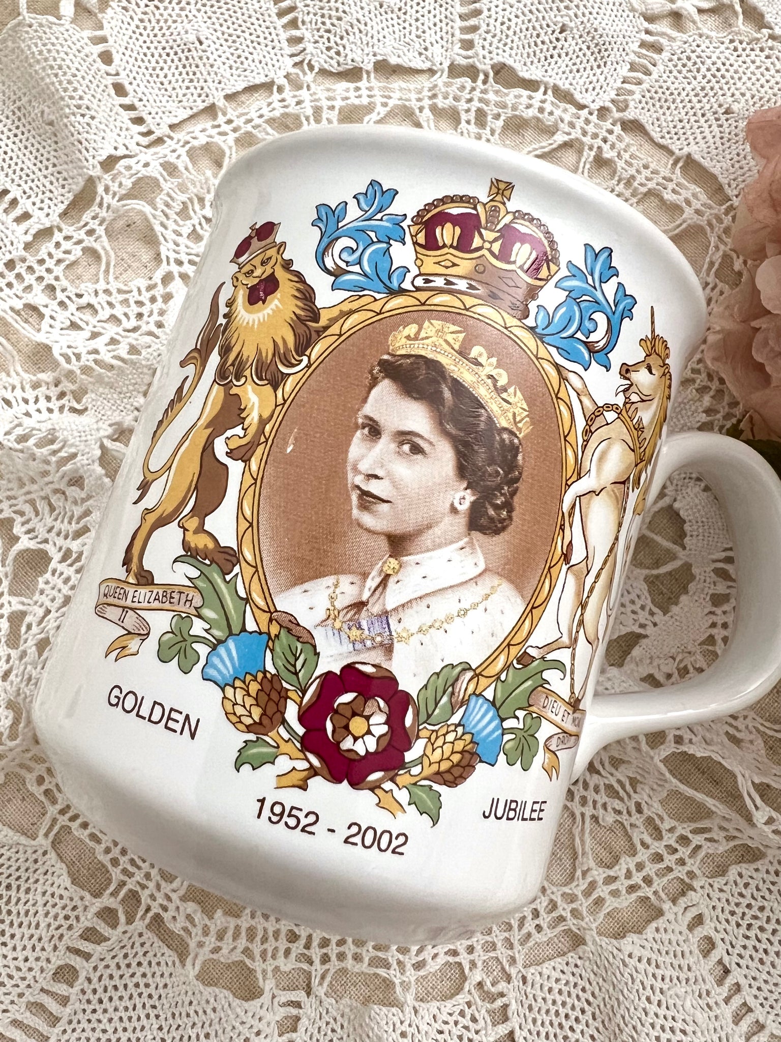 エリザベス女王 ゴールデンジュビリー記念 未使用品 マグカップ